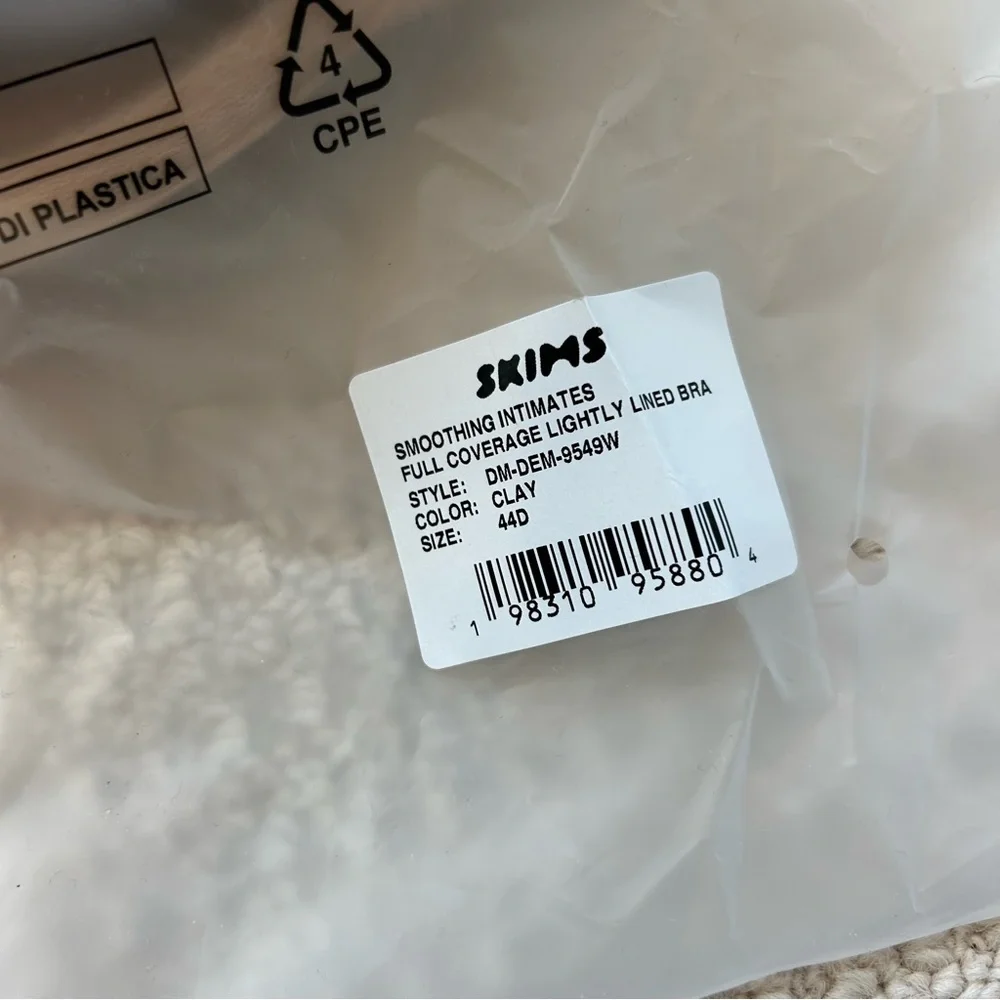 SKIMS Smoothing Intimates Full Coverage Bra 44D - Picture 5 of 7